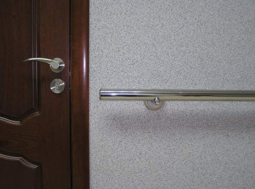 Современный рынок приобрел такую новинку, как мозаичная штукатурка. 02