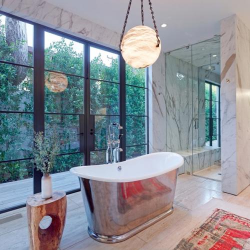 Интерьер. Просторный особняк в Беверли - хиллз, США. 03