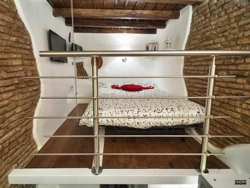 Очень маленькая квартира в Риме. 06