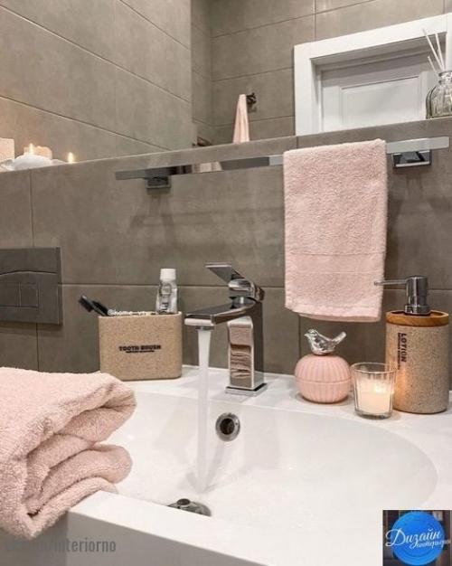 В небольшой квартире решили своими силами сделать ремонт. 07