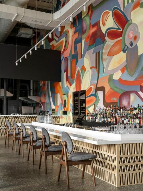 Дизайнер Валерия Богданова из бюро проект культура оформила интерьер семейного ресторана современной итальянской кухни Маргарита.