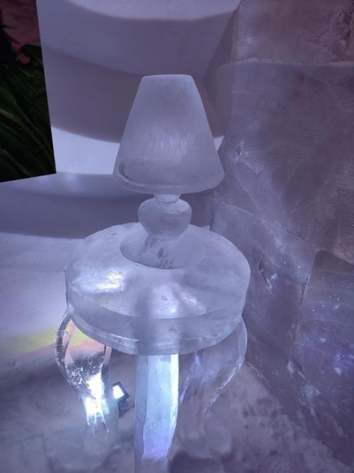 Первая ледяная галерея современного искусства в Апатитах. 03