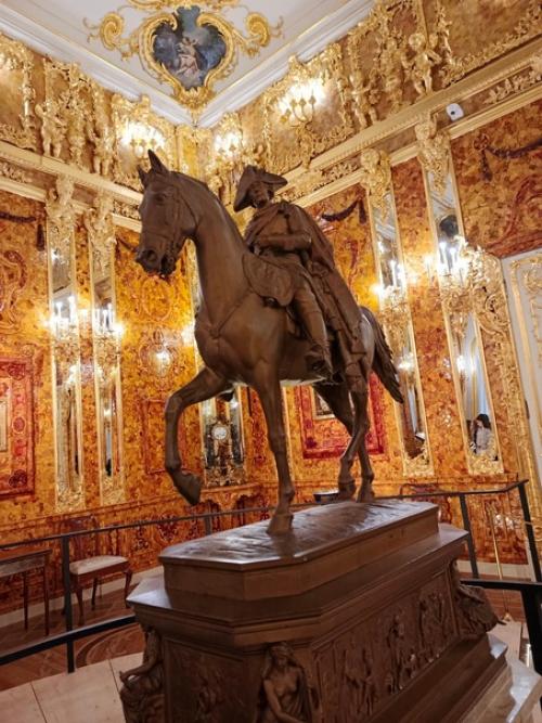 Екатерининский дворец!  Вот здесь я мечтала побывать давно и никак не получалось, хотя в Санкт-петербурге была не раз. 07