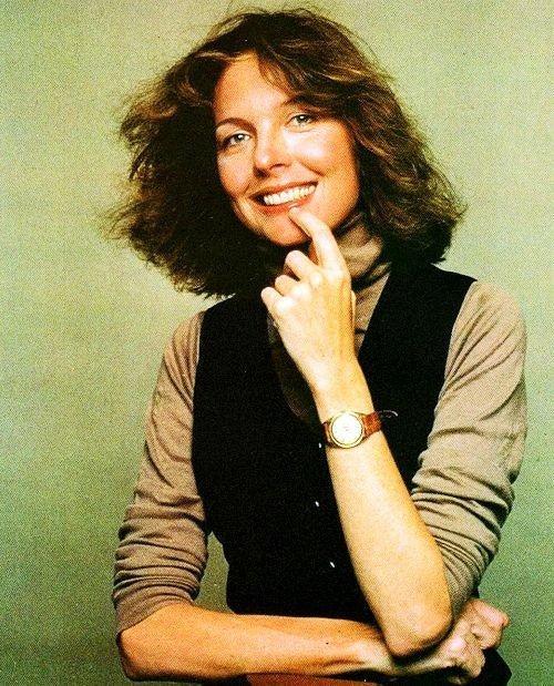 Как гардероб взрослеет вместе с женщиной (15 лет, 25, 35, 45). 04