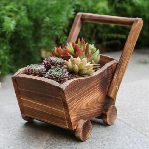 Керамические и деревянные горшки. 01