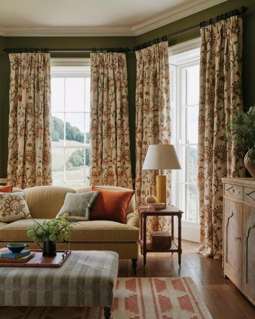 Таким образом, если хочется перемен в интерьере, но нет такой возможности, можно ограничиться заменой лишь самых заметных деталей. 04