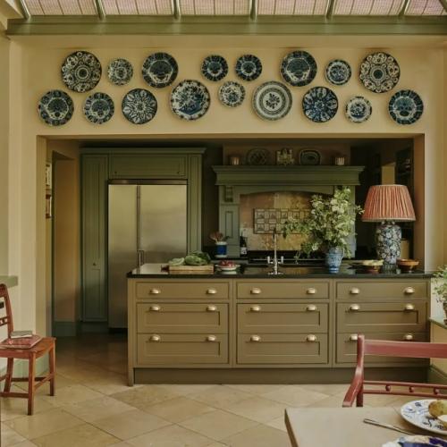 Бывший дом викария на севере Лондона.