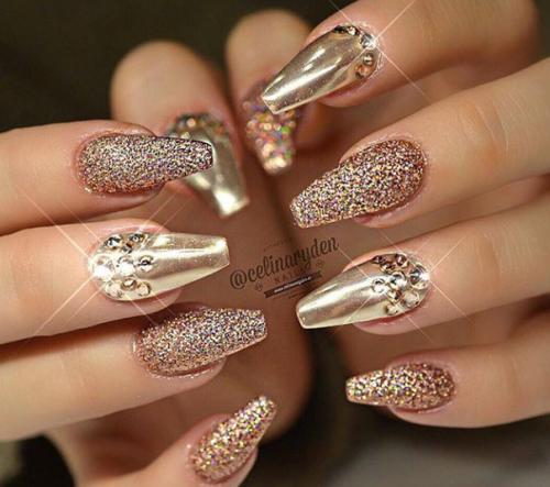 Цвет (цвет солнца), символизирует тепло, солнечный свет, сияние, богатство, красоту, славу, победу, мудрость, опыт. 02