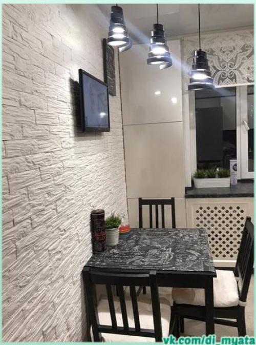 Небольшая кухонька. Где есть всё необходимое. 01