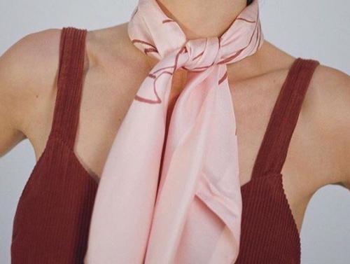 Маленькая воздушная кофейня в центре. 04