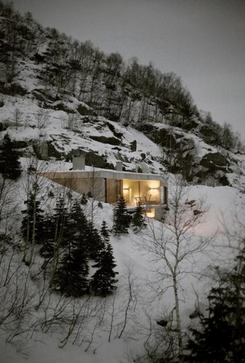 Ультрасовременный дом в скандинавских горах - вдали от обезумевшей толпы. 01