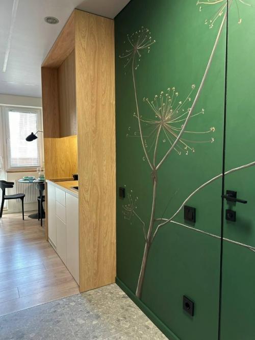 Интерьер маленькой квартиры - студии 20 м 2 (23 м 2 с балконом) в Твери. 09