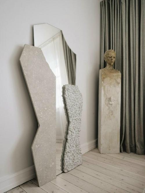 Датский архитектор и художник Александра мадирацца превратила свой дом в хеллерупе, пригороде Копенгагена, в личный манифест. 05