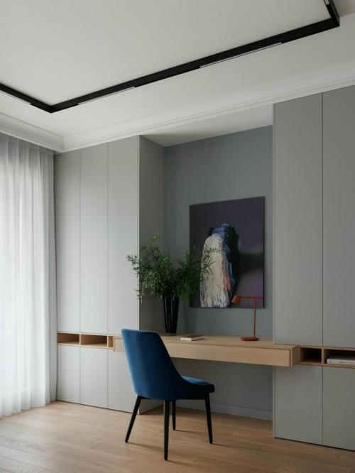 Интерьер этой квартиры студия Plan A построила на балансе спокойствия и выразительности. 03