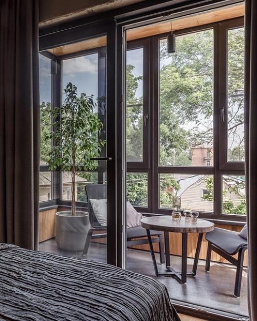 Дизайнер Наталья Четверикова оформила квартиру для молодой семейной пары в историческом центре Краснодара. 06