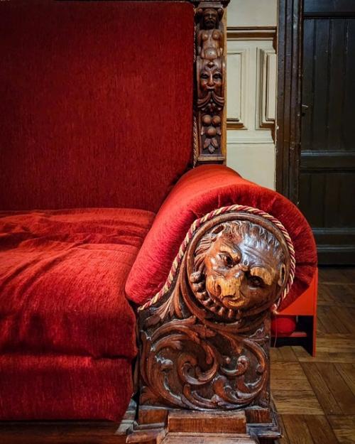 Роскошный московский особняк 19 века с оригинальным интерьером и относительно свободным доступом. 04 Роскошный московский особняк 19 века с оригинальным интерьером и относительно свободным доступом. 04