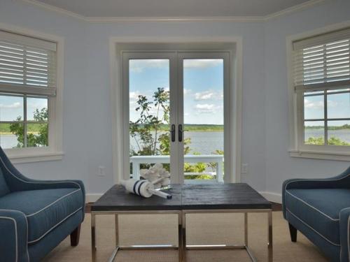 Переделанный из старой мельницы дом продается за 1, 85 миллиона долларов. 02