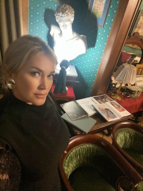 Квартира семьи бенуа. 01