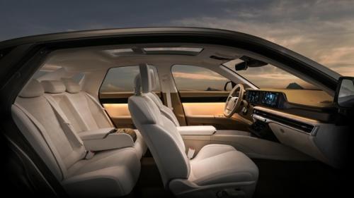 Новый Седан Hyundai Grandeur рассекречен. 08