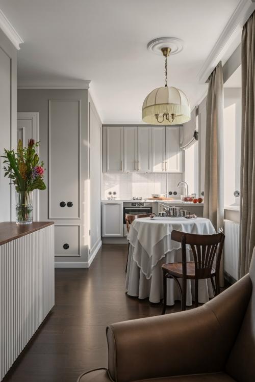 Дизайн 1-комнатной квартиры 45 м 2 (+ балкон) в историческом центре Москвы. 02