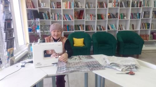 Многие любят осень: приглушенные краски и мягкие полутона, пряные запахи, невероятные ранние закаты. 03