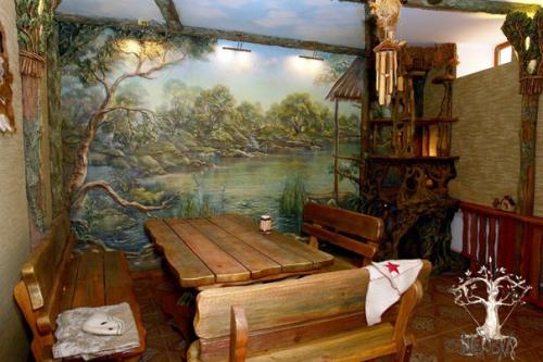 В давние времена лепнина и барельефы были характерной чертой и основным критерием среди знатных господ. 07