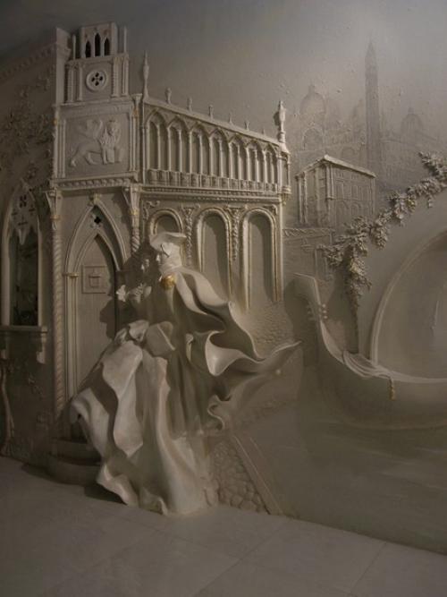 В давние времена лепнина и барельефы были характерной чертой и основным критерием среди знатных господ. 06