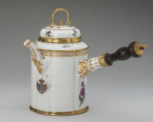 Доброго времени всем любителям прекрасного. 06