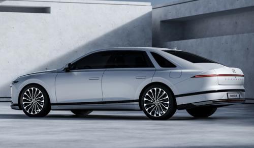 Новый Седан Hyundai Grandeur рассекречен. 02