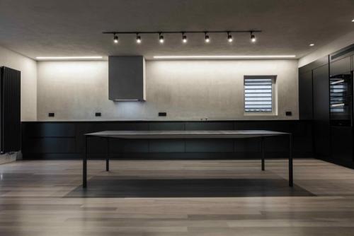 Минималистичный интерьер квартиры в Афинах. 04