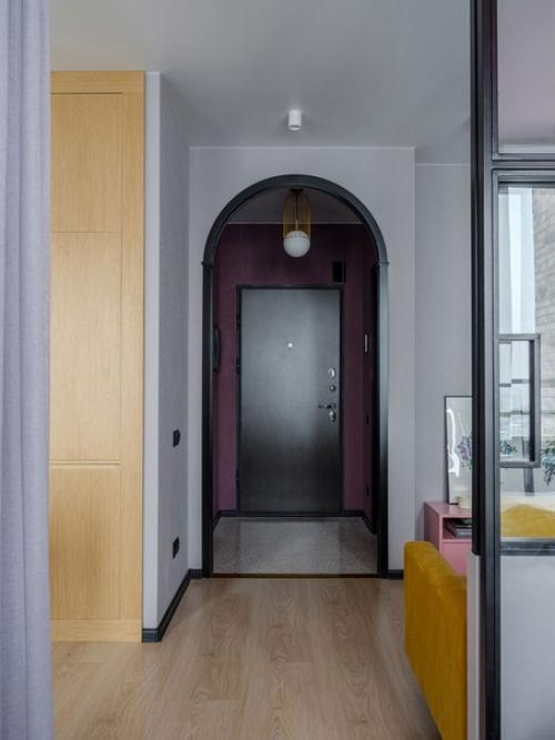 Маленькая, но яркая и продуманная квартира для девушки (40 кв. 09