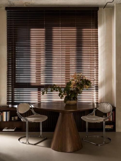 Очень выразительный проект для тех, кто любит смелые решения. 03