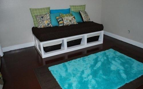 Симпатичный диван собственными руками. 02