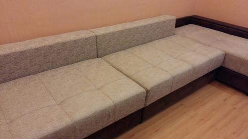 Выездная химчистка мягкой мебели и ковров для вас, если: 02