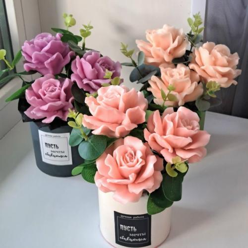 Классический букет роз из мыла ручной работы - идеальный подарок учителю!