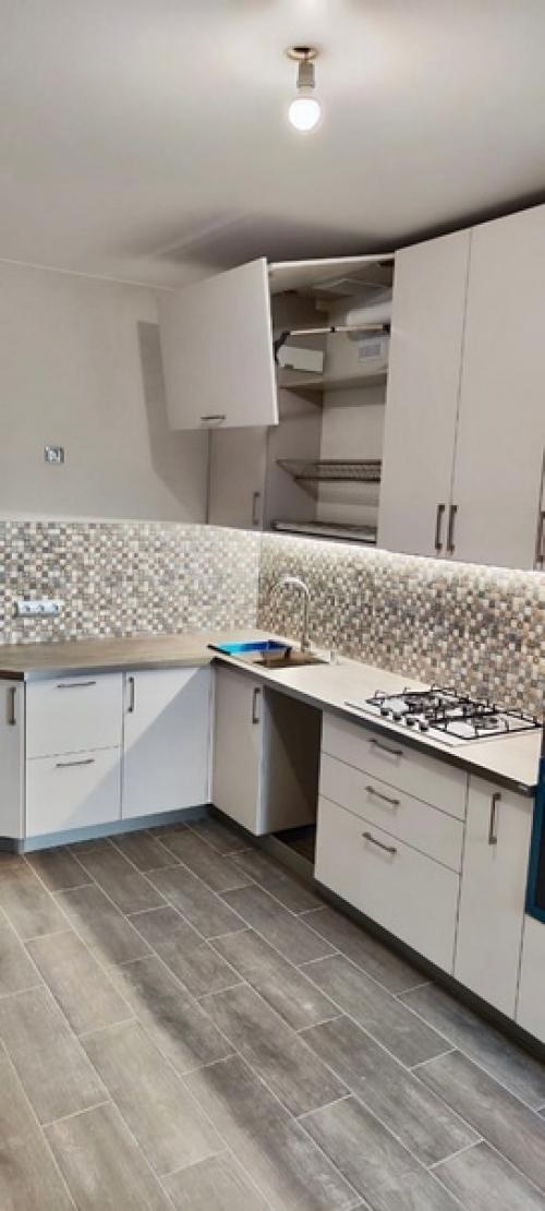 Просторная кухня - вот о чем мечтает каждая хозяйка! 02