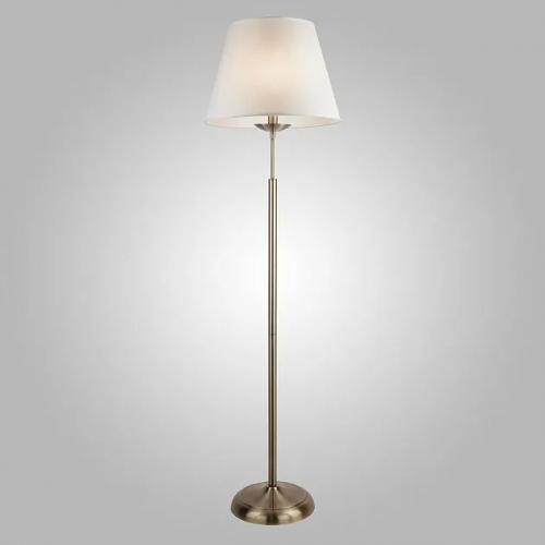 Утонченная модель торшера от российской компании Eurosvet. 01