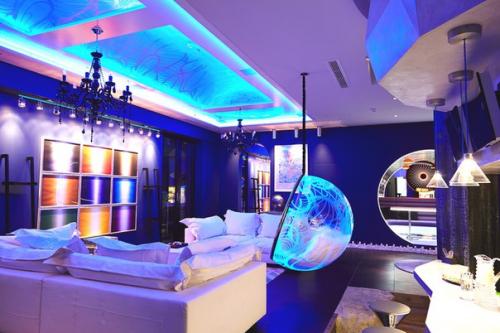 Опытный дизайнер знает, что сочетание красоты и функциональности - залог успешного дизайна, но добиться их сочетания можно и своими руками. 04 Опытный дизайнер знает, что сочетание красоты и функциональности - залог успешного дизайна, но добиться их сочетания можно и своими руками. 04