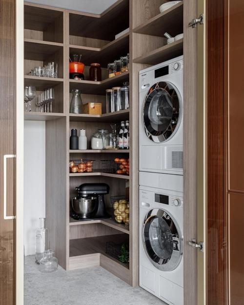 Реализовать свои пожелания в интерьере заказчики доверили дизайнеру Ольге лагодной. 05