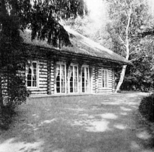 Английский парк (Петергоф). 01