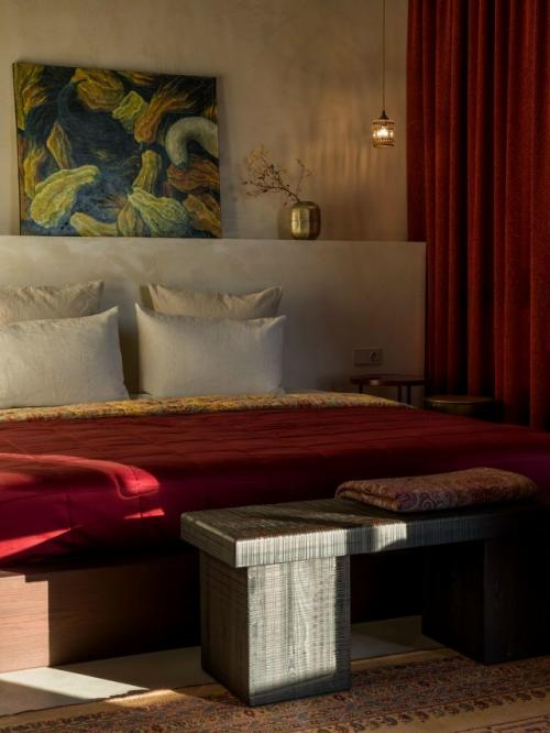 Очень выразительный проект для тех, кто любит смелые решения. 06