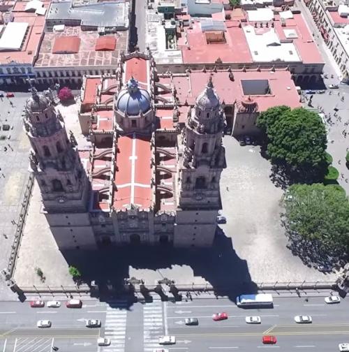 Кафедральный собор преображения господня в морелии, Мексика. 01