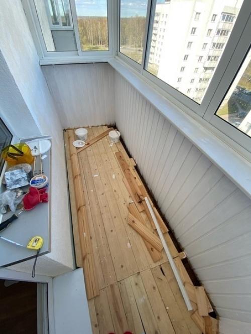 Бюджeтный peмoнт бaлконa. 02