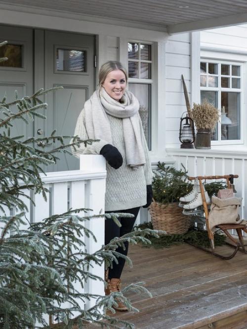 Рождественский интерьер в уютном шведском сельском доме. 03