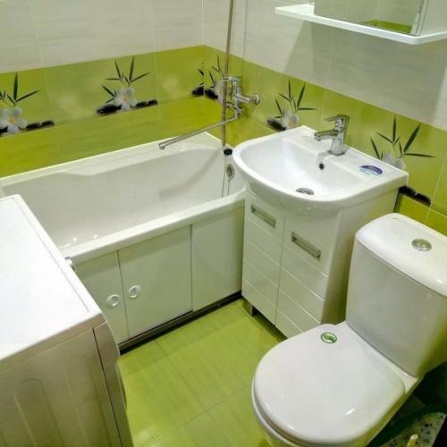 Муж сам ремонт в ванной сделал! 01