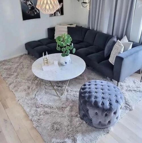 Просторная квартира. В современном стиле. 05