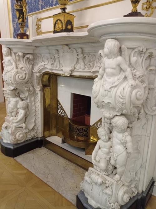 Совершенно напрасно музей фаберже ассоциируют только с коллекцией императорских пасхальных яиц. 04