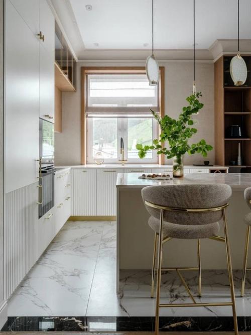 Живописная квартира для молодой девушки. 04