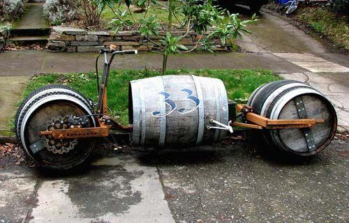 Бочкоцикл - родоначальник совершенно нового направления фантастики, бочкопанка.