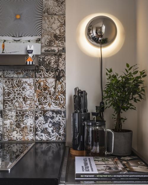 Стильная нетипичная дизайнерская однушка, отражающая любовь хозяйки к уличной культуре. 04